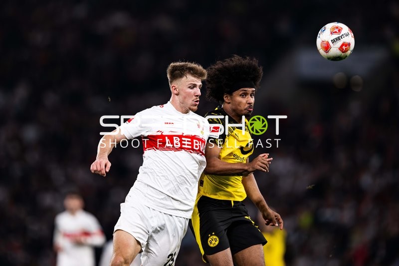 Zweikampf um den Ball