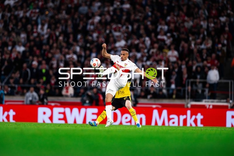 Zweikampf um den Ball