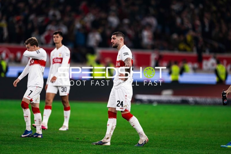 Spieler von VfB Stuttgart nach Spiel