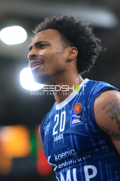 Michael Weathers (20; MLP Academics Heidelberg) in Nahaufnahme