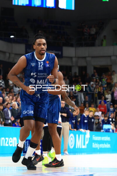 Szene mit Osun Osunniyi (12; MLP Academics Heidelberg)