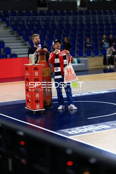 Moderation mit Kevin Gerwin (490; DYN TV)