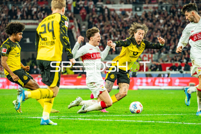 Angelo Stiller #6 (VfB), Fabio Silva (BVB)