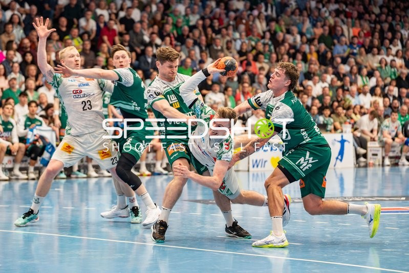 Magnus Saugstrup #23 (Magdeburg), Ole Pregler #23 (Göppingen), David Schmidt #77 (Göppingen), Gisli Kristjansson #10 (Magdeburg), Victor Klöve #7 (Göppingen)