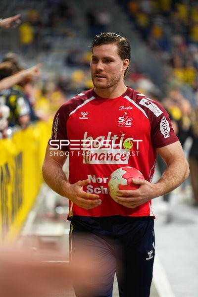 Szene mit Johannes Golla (4; SG Flensburg Handewitt)