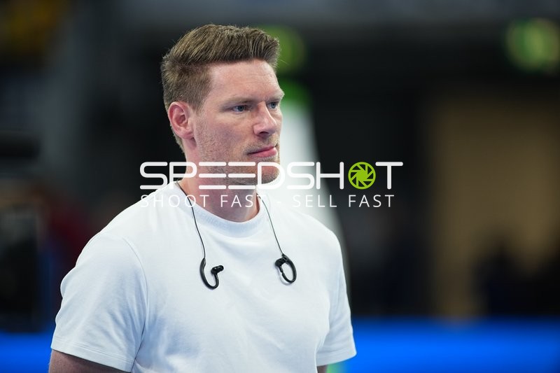 Person mit Kopfhörern