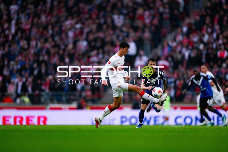 Ballkontrolle und Verteidigung