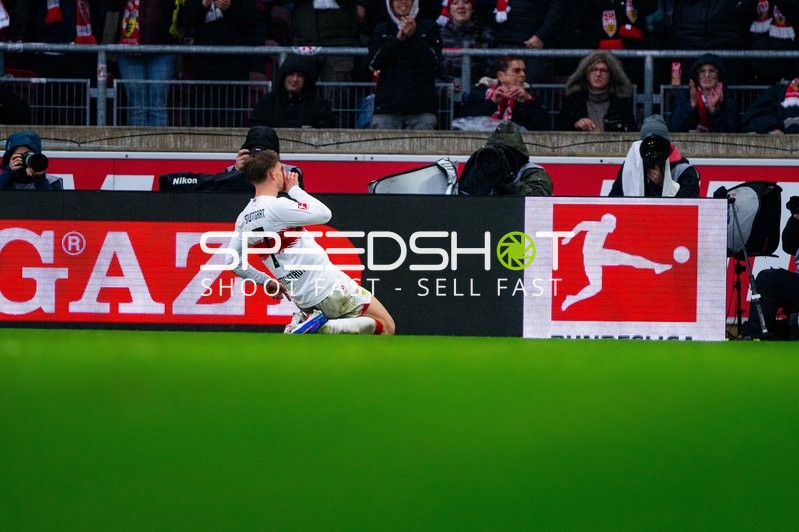 Jubel von Maximilian Mittelstädt (7; VfB Stuttgart)