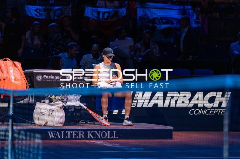 Tennis, Porsche Tennis grand Prix 2026, Porsche-Arena Stuttgart, Laura Siegemund vs. Iga Swiatek, Iga Swiatek POL