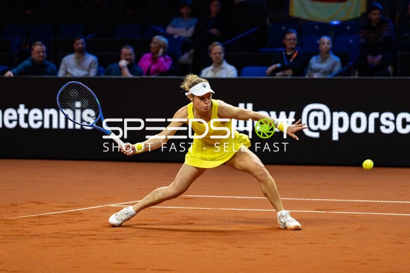 Tennis, Porsche Tennis grand Prix 2026, Porsche-Arena Stuttgart, Laura Siegemund vs. Iga Swiatek, Laura Siegemund GER