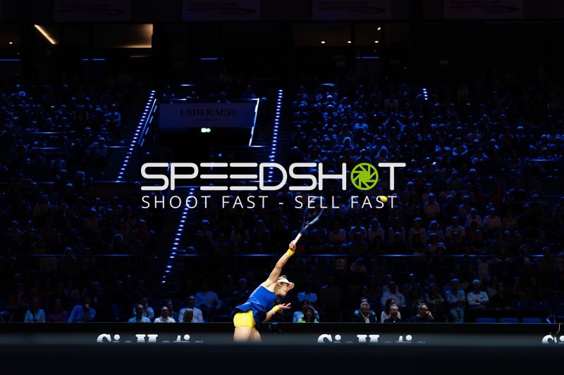 Tennis, Porsche Tennis grand Prix 2026, Porsche-Arena Stuttgart, Laura Siegemund vs. Iga Swiatek, Laura Siegemund GER