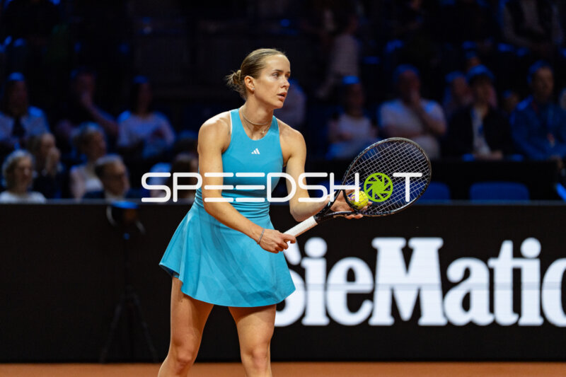 Tennis, Porsche Tennis grand Prix 2026, Porsche-Arena Stuttgart, Elina Svitolina UKR vs. Karolina Muchova CZE, Elina Svitolina UKR