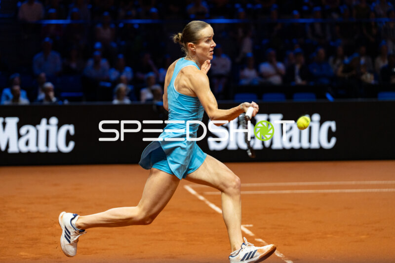 Tennis, Porsche Tennis grand Prix 2026, Porsche-Arena Stuttgart, Elina Svitolina UKR vs. Karolina Muchova CZE, Elina Svitolina UKR