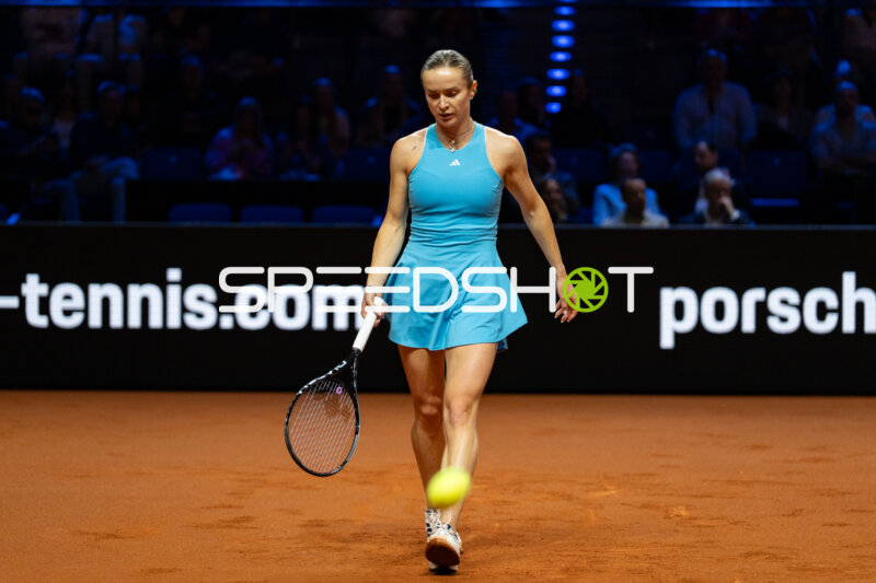 Tennis, Porsche Tennis grand Prix 2026, Porsche-Arena Stuttgart, Elina Svitolina UKR vs. Karolina Muchova CZE, Elina Svitolina UKR