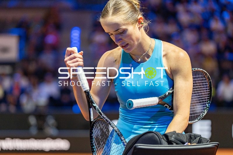 Tennis, Porsche Tennis grand Prix 2026, Porsche-Arena Stuttgart, Elina Svitolina UKR vs. Karolina Muchova CZE, Elina Svitolina UKR