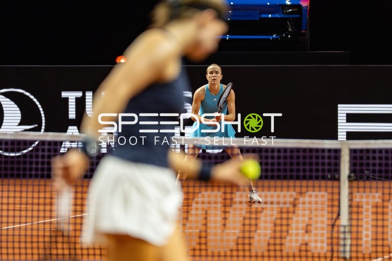 Tennis, Porsche Tennis grand Prix 2026, Porsche-Arena Stuttgart, Elina Svitolina UKR vs. Karolina Muchova CZE, Elina Svitolina UKR