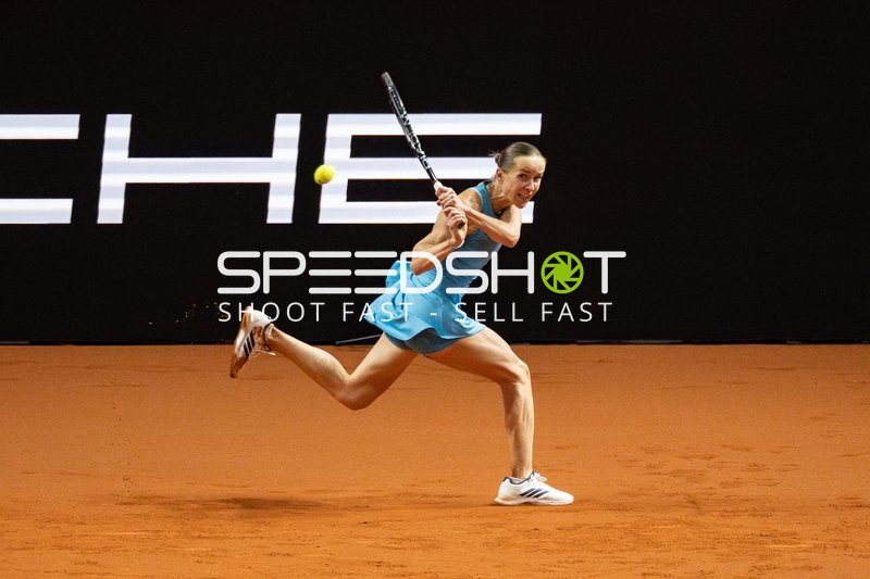 Tennis, Porsche Tennis grand Prix 2026, Porsche-Arena Stuttgart, Elina Svitolina UKR vs. Karolina Muchova CZE, Elina Svitolina UKR