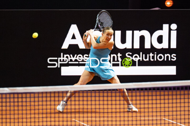 Tennis, Porsche Tennis grand Prix 2026, Porsche-Arena Stuttgart, Elina Svitolina UKR vs. Karolina Muchova CZE, Elina Svitolina UKR