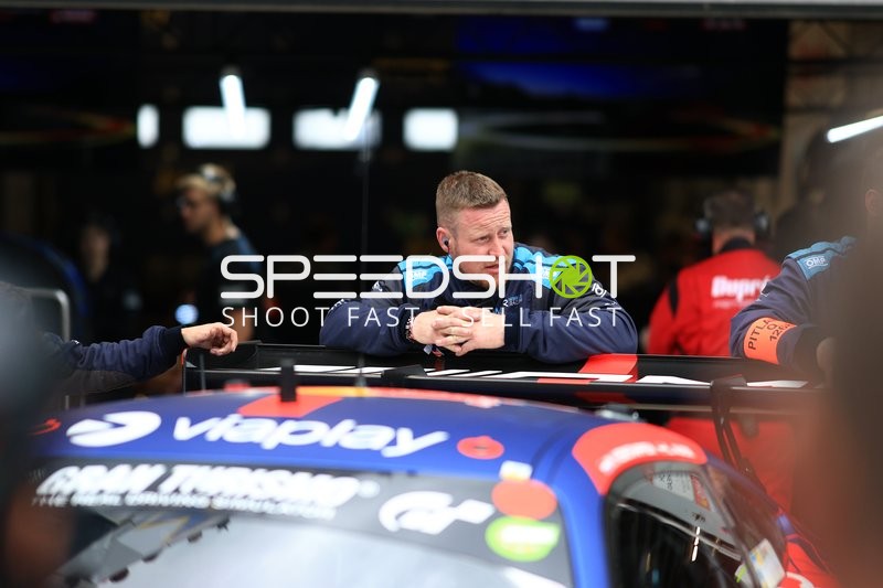 Boxenstopp beim 24h Nürburgring Qualifiers