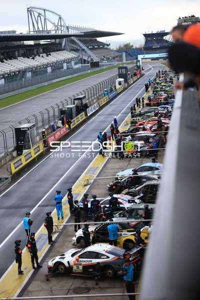 Boxenstopp am Nürburgring