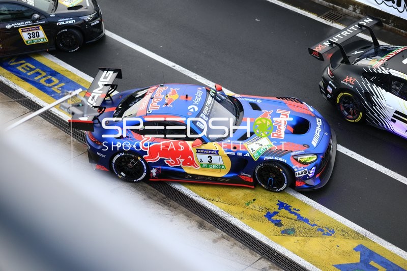 Boxenstopp am Nürburgring