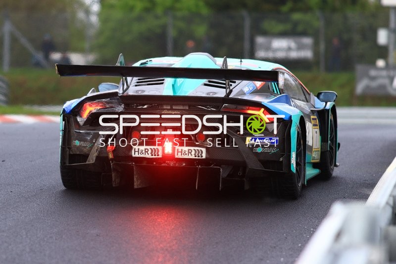 Action beim ADAC RAVENOL 24h Nürburgring Qualifiers