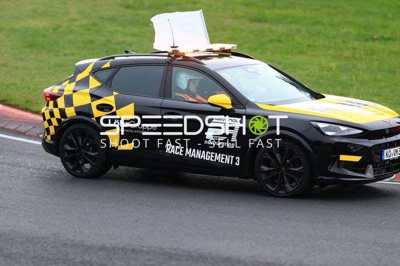 Safety Car beim ADAC RAVENOL 24h Nürburgring Qualifiers