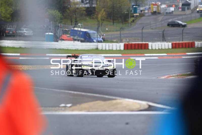 Action beim ADAC RAVENOL 24h Nürburgring Qualifiers