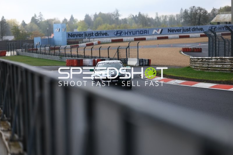 Nasskurve am Nürburgring