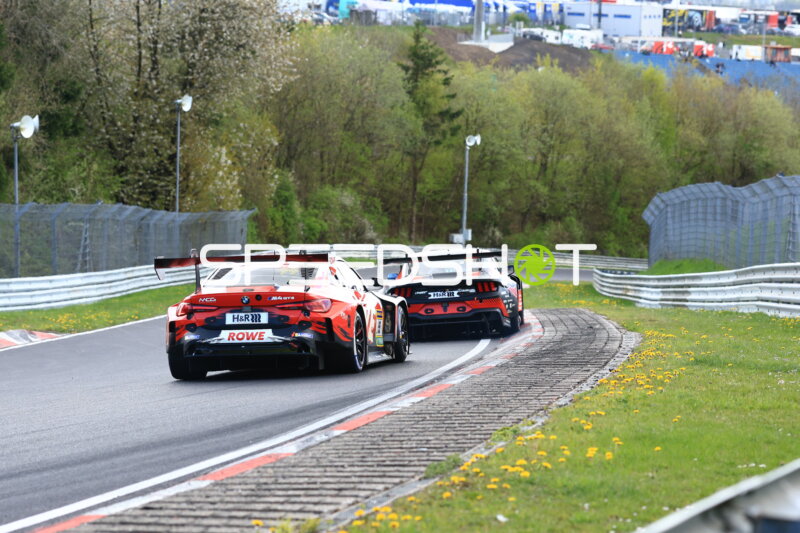Spannendes Duell auf der Rennstrecke