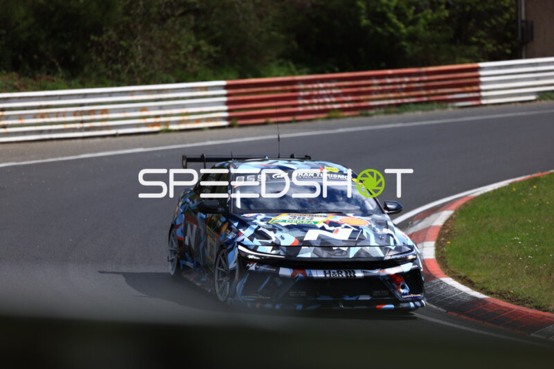 Action beim ADAC RAVENOL 24h Nürburgring Qualifiers