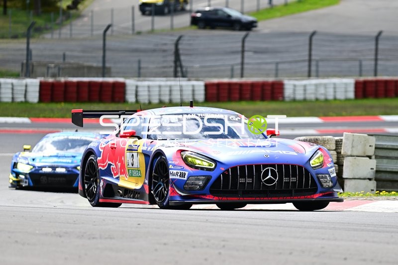 Spannende Action beim ADAC RAVENOL 24h Nürburgring Qualifiers