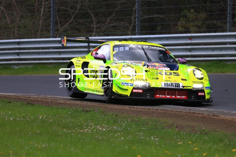 Action beim ADAC RAVENOL 24h Nürburgring Qualifiers