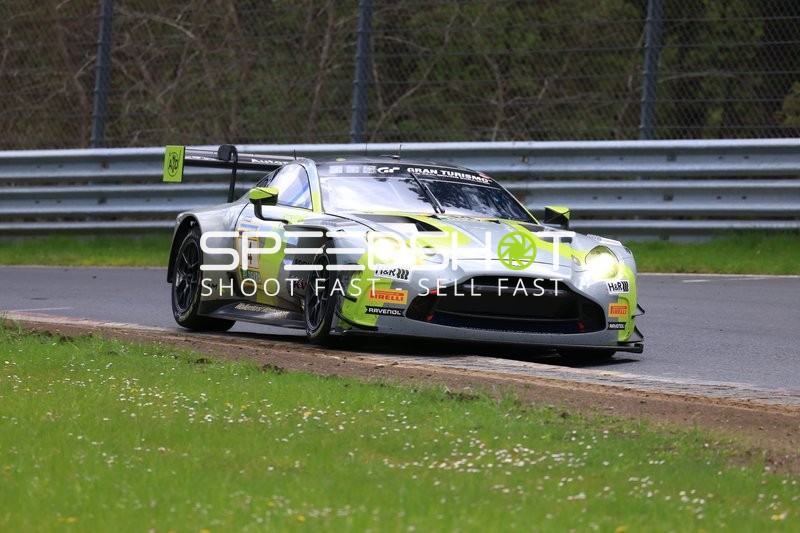 Action beim ADAC RAVENOL 24h Nürburgring Qualifiers