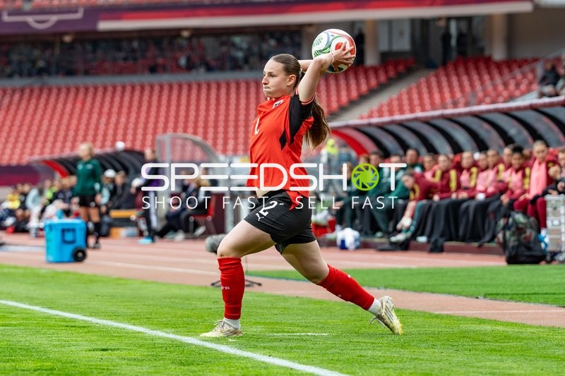 Einwurf am Spielfeldrand