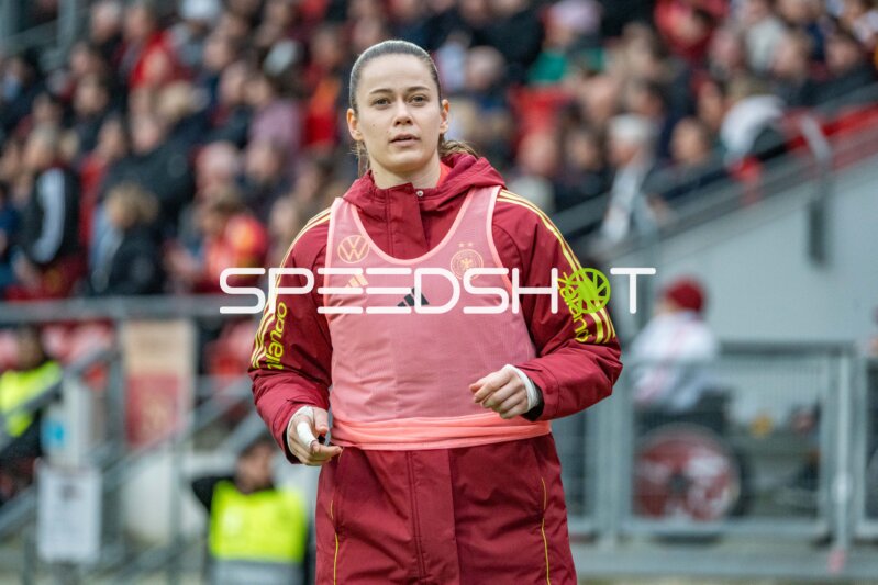 Spielerin beim Aufwärmen