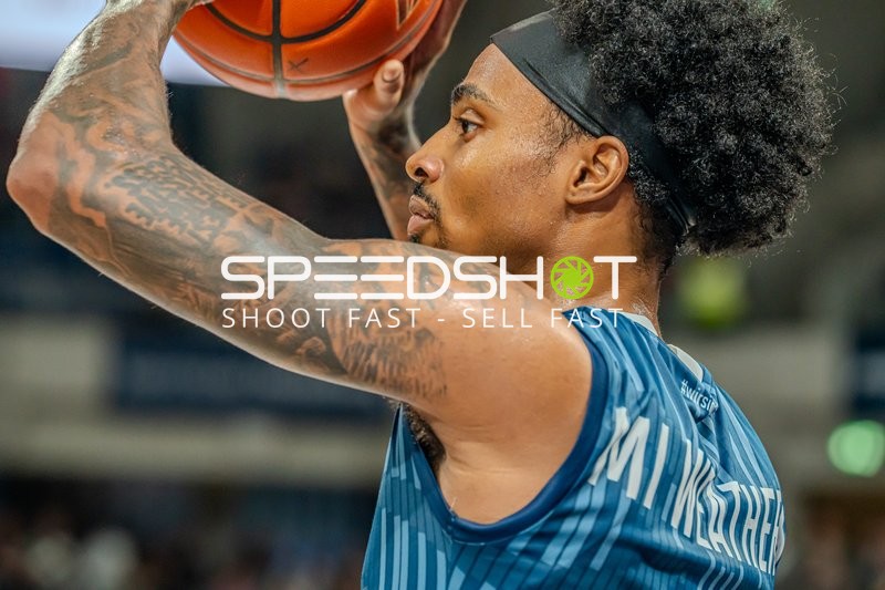 Wurfvorbereitung von Michael Weathers (20; MLP Academics Heidelberg)