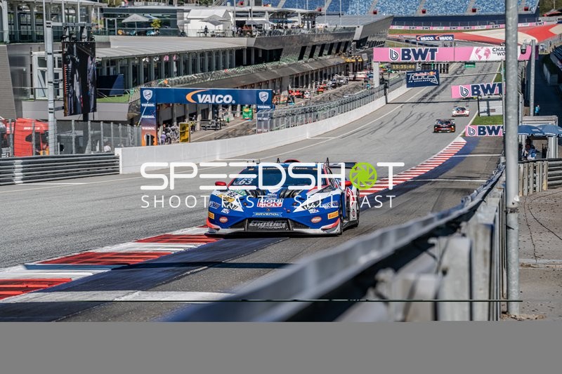 Boxenausfahrt am Red-Bull Ring
