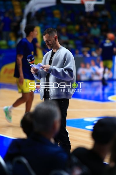 Moderation vor dem Spiel in der Süwag