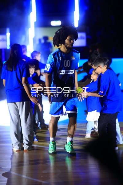 Basketball-Szene mit 00; Frankfurt Skyliners