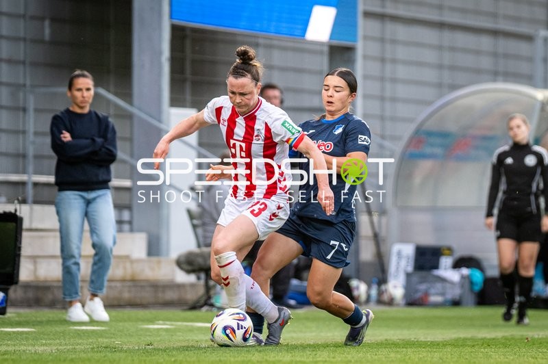 Zweikampf um den Ball