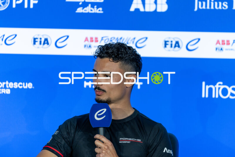Interview beim Hankook Berlin E-Prix
