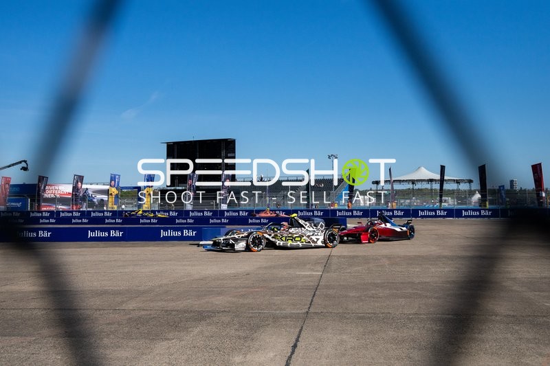 Spannende Formel E Rennen am Flughafen Tempelhof