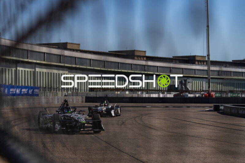 Spannender Zweikampf beim Berlin E-Prix
