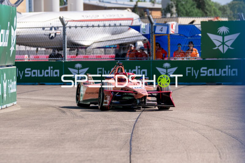 Formel E Rennen am Flughafen Tempelhof