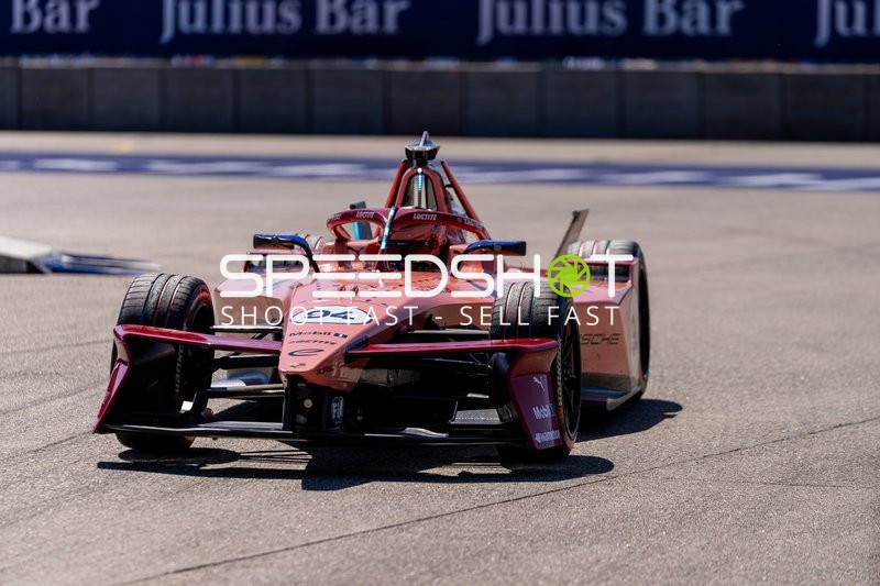 Formel E Rennen am Flughafen Tempelhof