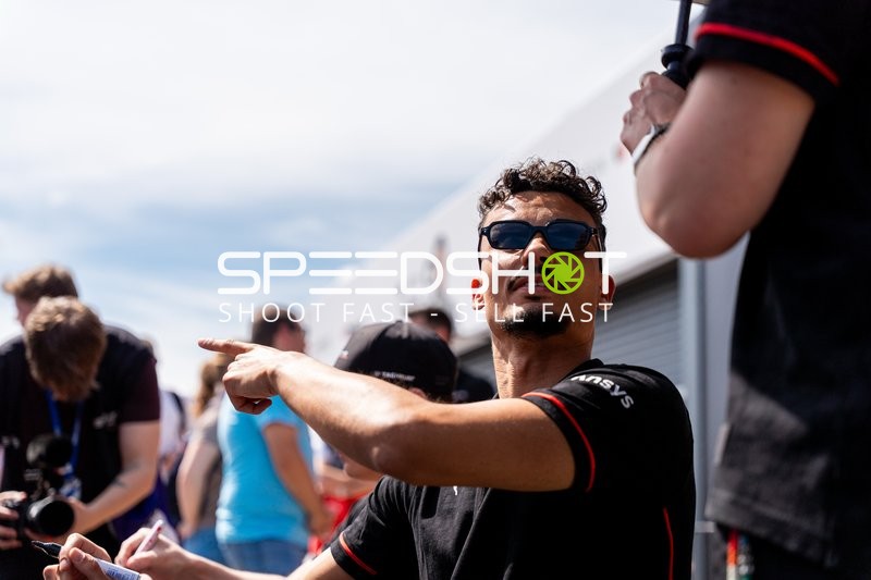 Pascal Wehrlein beim Formula E Festival