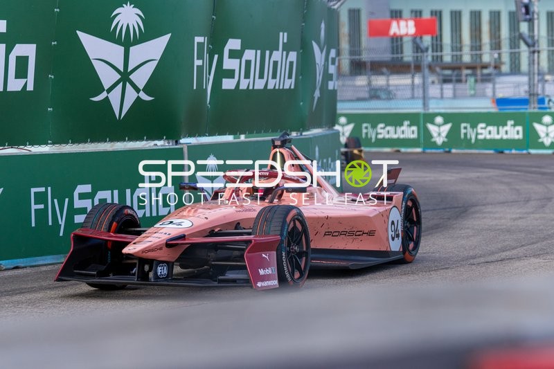 Formel E Rennen am Flughafen Tempelhof