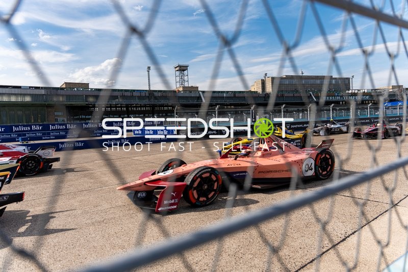 Spannende Formel E Action am Flughafen Tempelhof
