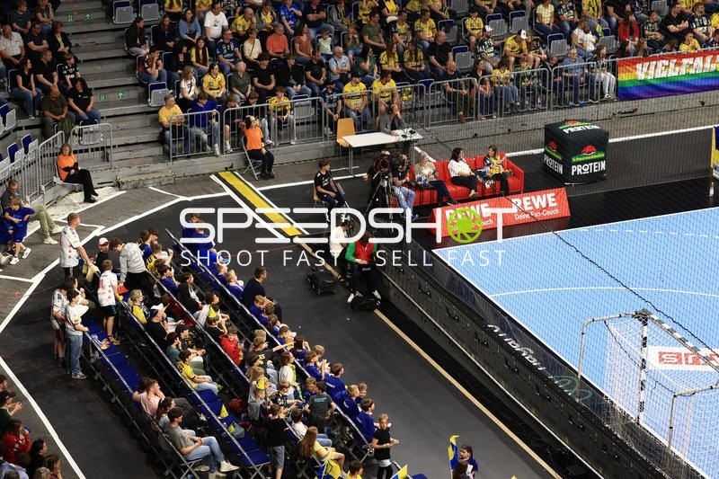 Fans in der SAP Arena